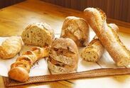 滋賀・草津駅前に人気パン屋が集結！「くさつパンバザールvol.1」を6月5日に開催～総勢12店舗の個性豊かなパンを楽しめる～