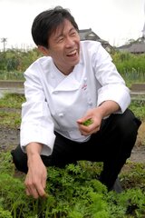 奥田 政行氏