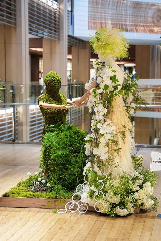 Flower Art Award 2026 in TOKYO MIDTOWNで
準グランプリ受賞
株式会社空間スタイリング社 二本柳志津香が提案する、
心が整う「花のある暮らし」の始め方