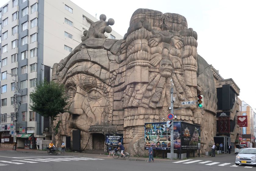 札幌すすきのの伝説「キングムー」跡地再生プロジェクト
6月17日(水)『ランドーホテル札幌ヘリテージ』
先行メディア内覧会を開催