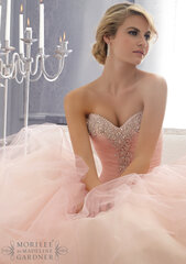 MORI LEE