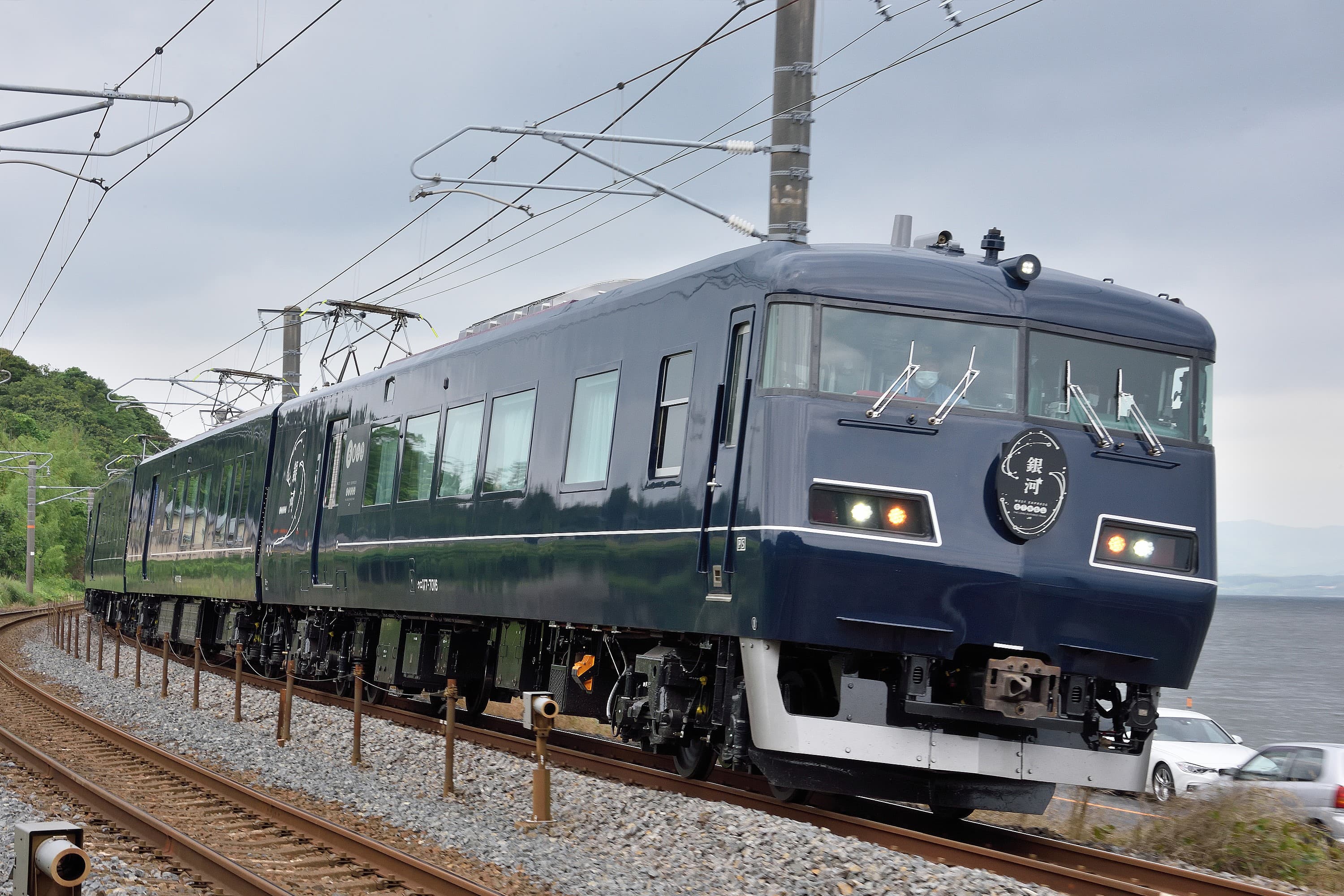 ＷＥＳＴ ＥＸＰＲＥＳＳ 銀河 福山駅でのおもてなし