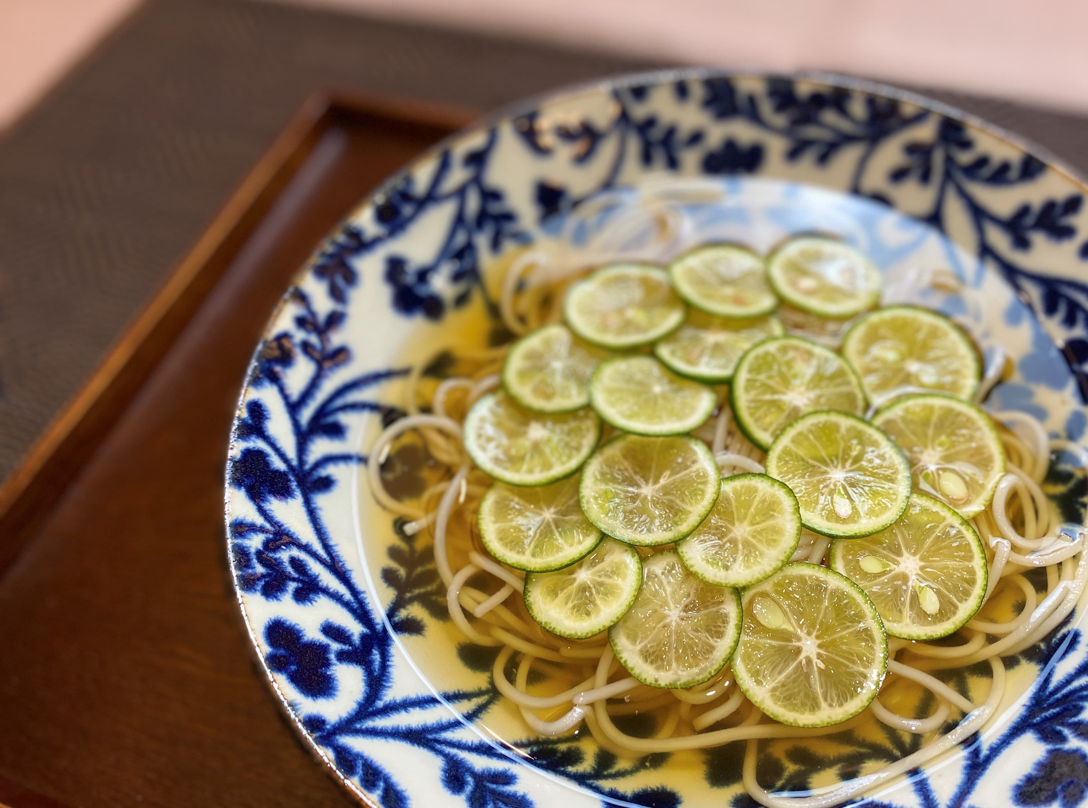 【季節限定】もうすぐ夏本番！神戸三宮で、味そして見た目からも涼しさを感じられるお蕎麦はいかがですか？