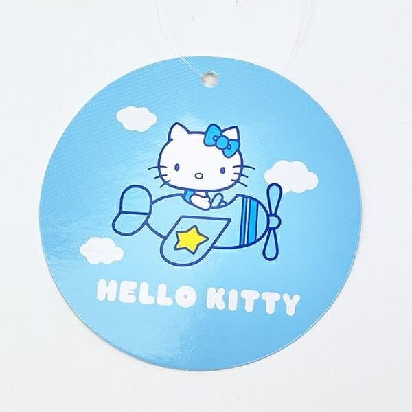 ハローキティが水色カラーに。ちょっと珍しい水色カラーのキー&パスポーチです。