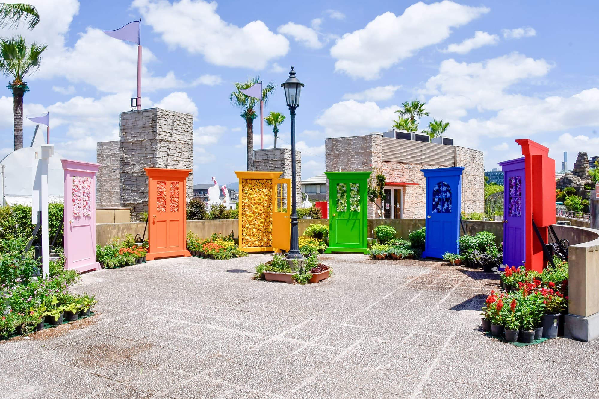 “ひらパーの推し活の聖地”「推し活ドア」が復活!