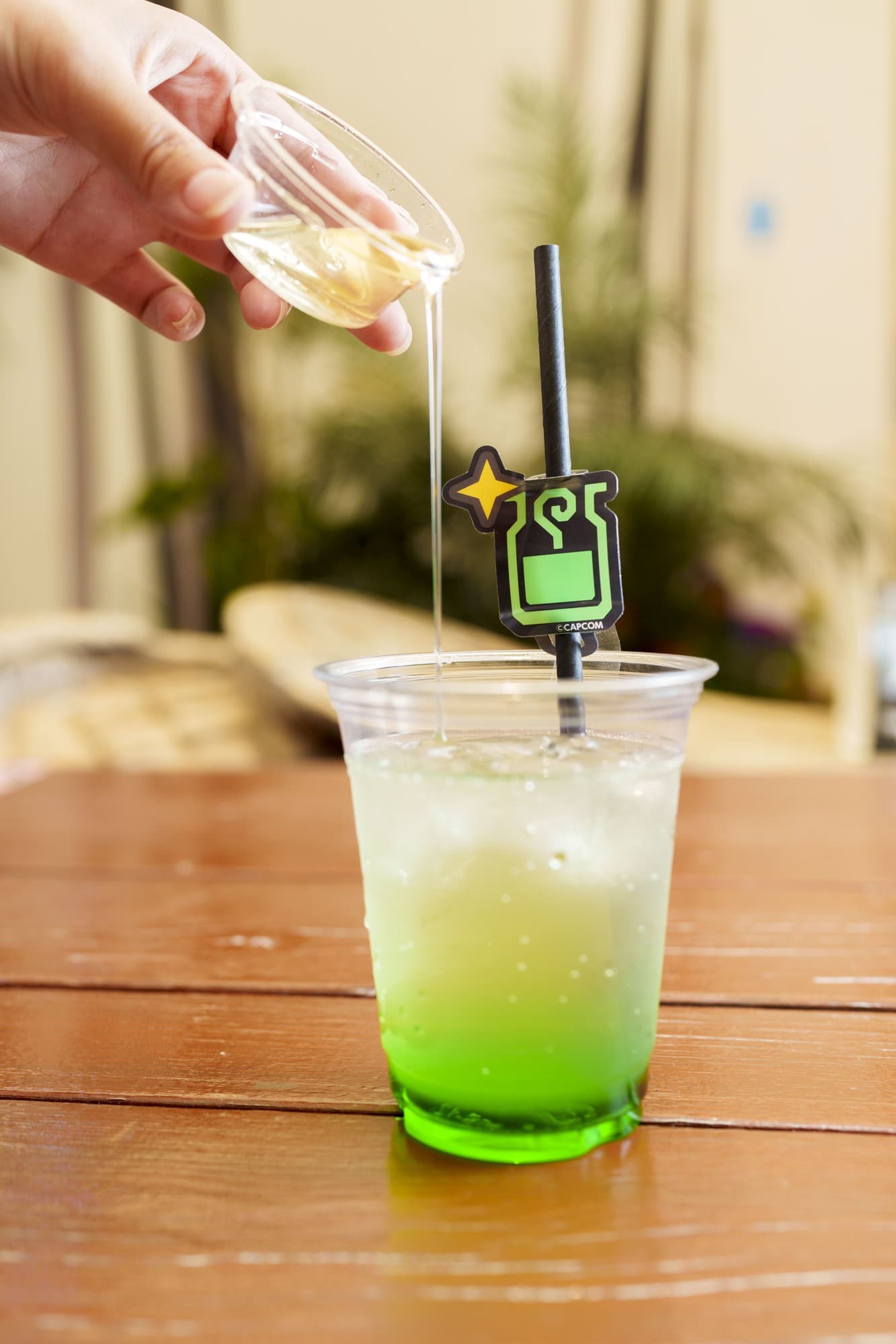 凍えた身体に“ホットドリンク”が染み渡る! 「モンスターハンター・ザ・フィールド inニジゲンノモリ」冬の新作コラボドリンク