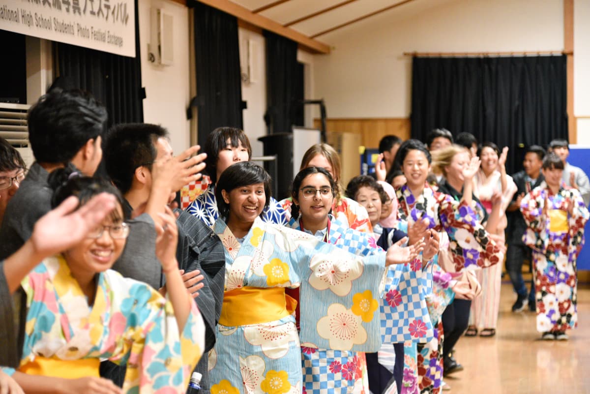 【北海道東川町】高校生の海外交換派遣事業の第一弾、ラトビア共和国より高校生4名が来町。6月町内で交流後、9月には町の高校生がラトビアへ