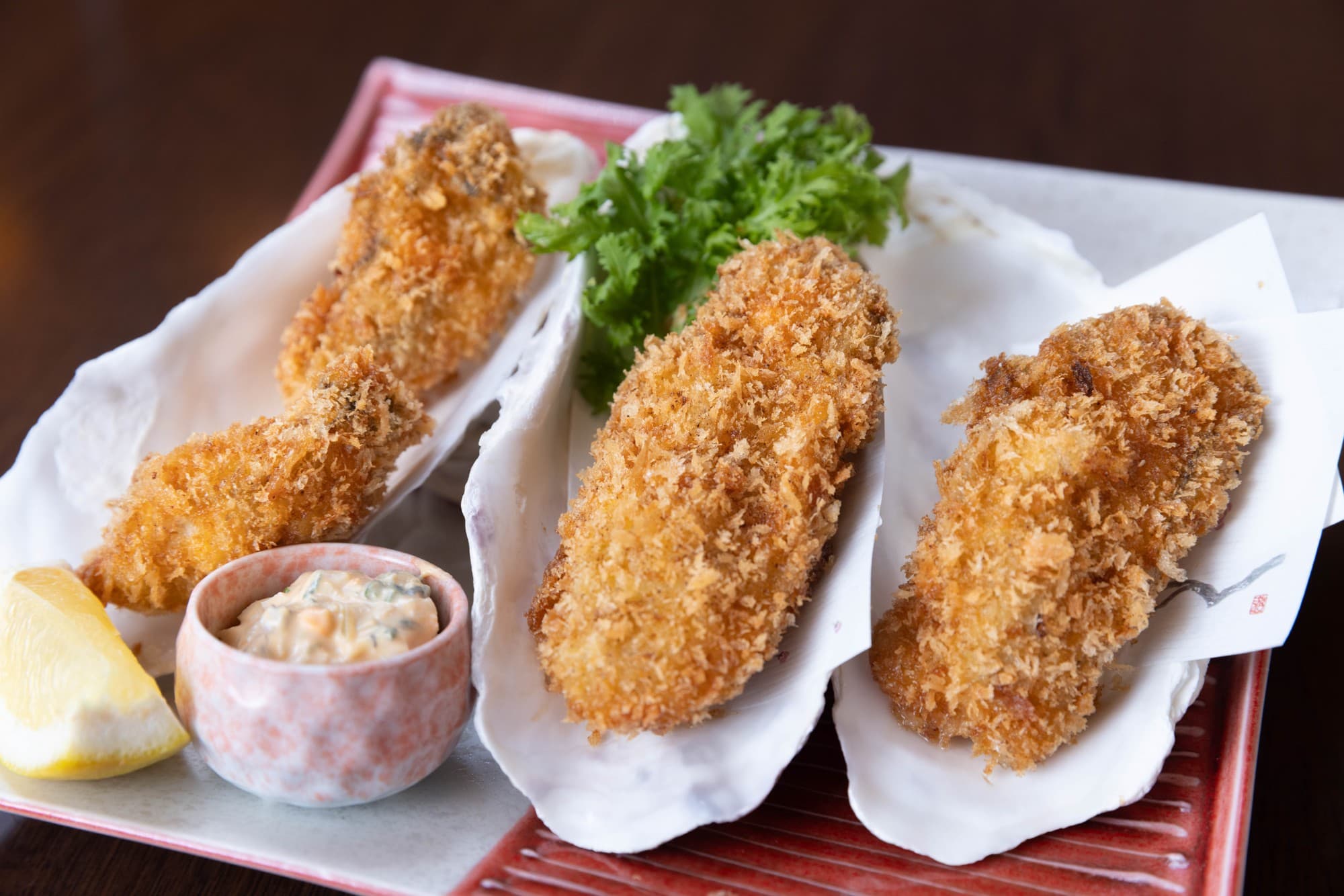 三陸産大ぶり生牡蠣 解禁!かきフライで“大きさ・産地食べくらべ”冬季限定メニュー12月15日スタート【松島】