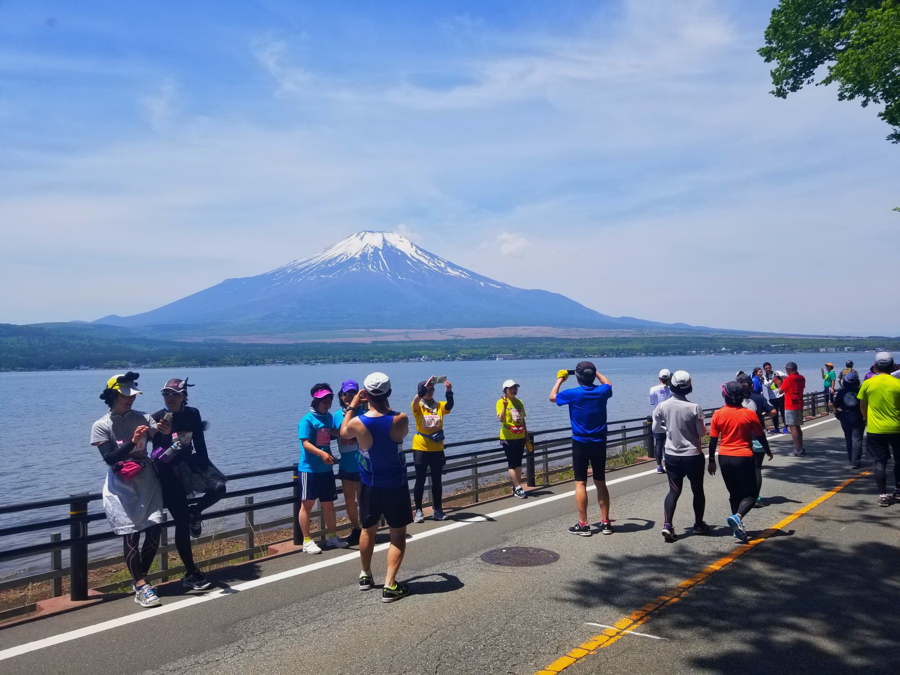 5月29日号砲「スポニチ山中湖ロードレース」優勝者への副賞贈呈＆参加者限定のSNSイベントを開催