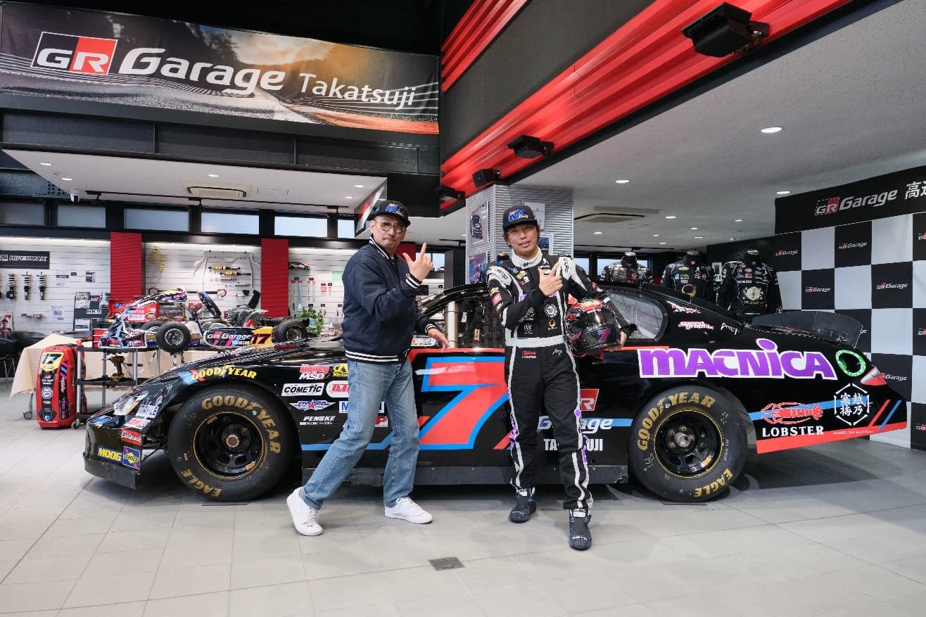 マクニカ、NASCAR ARCA開幕戦デイトナ参戦を果たす 古賀琢麻選手（JERRY PITTS TOYOTA RACING所属）のスポンサーへ！