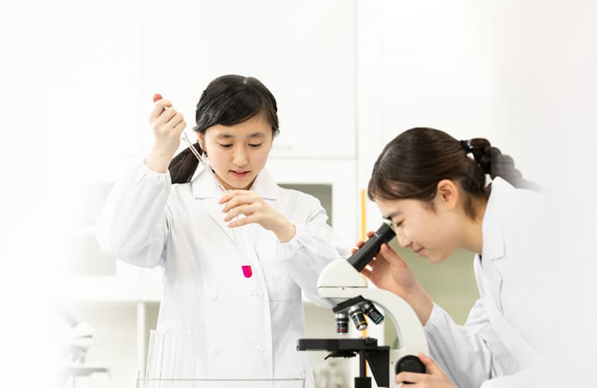 昭和女子大学主催シンポジウム 「Girls, be ambitious! - 少女よ理系をめざせ」開催