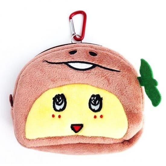 なめこ栽培キットの個性的な表情がポイントのぬいぐるみマスコットキーホルダー。ユニークすぎるふなっしーとのコラボグッズも!