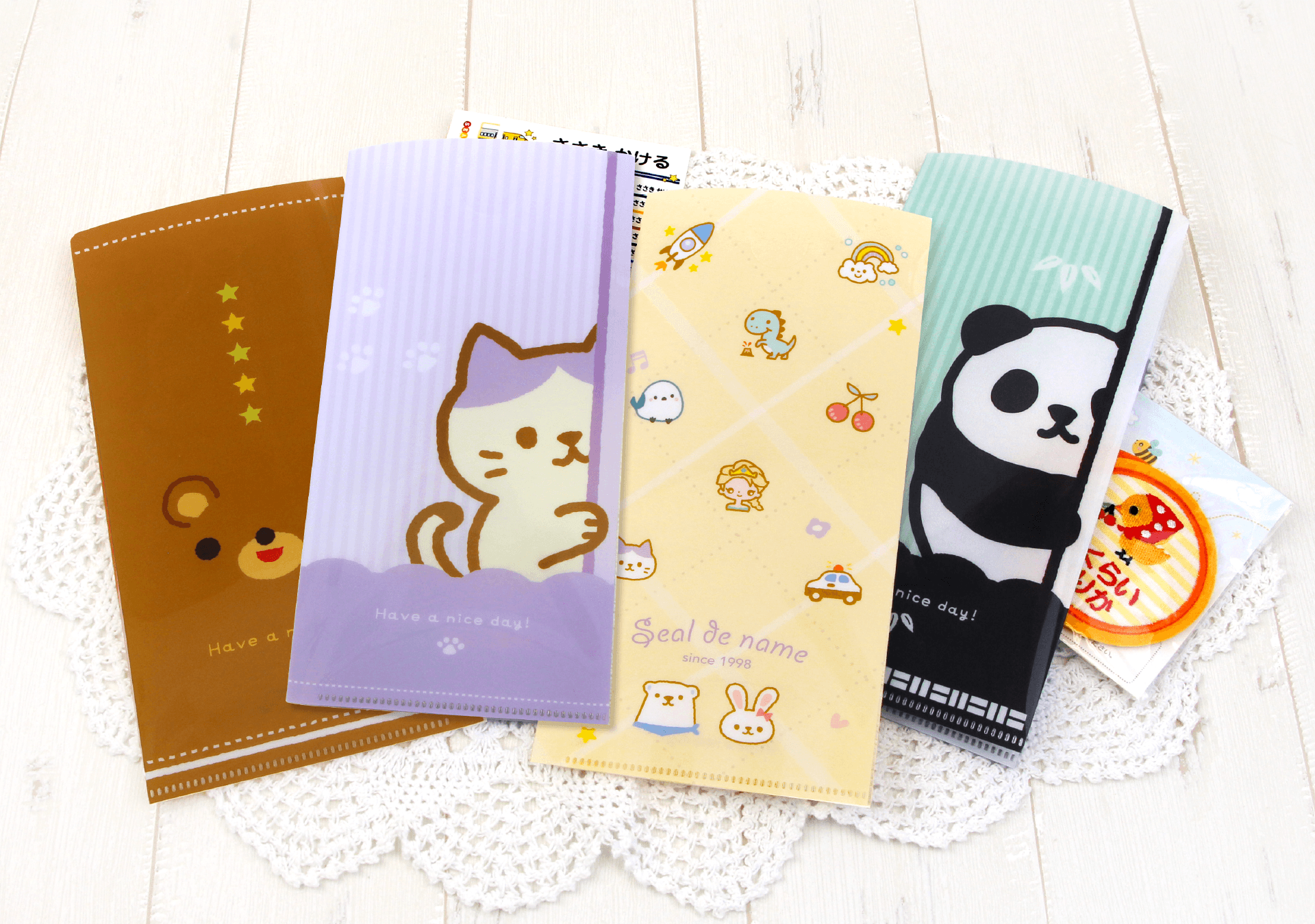 お名前シールの収納にぴったり!かわいく整理できる「収納ホルダー(チケットホルダー)」にNEWデザイン登場。