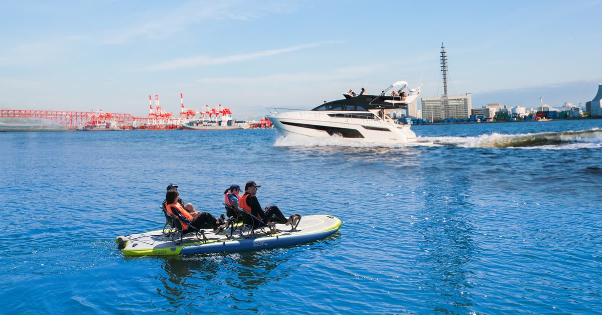 海から見上げる感動の瞬間!35年ぶりのブルーインパルス展示飛行を大阪北港マリーナで観覧しよう!