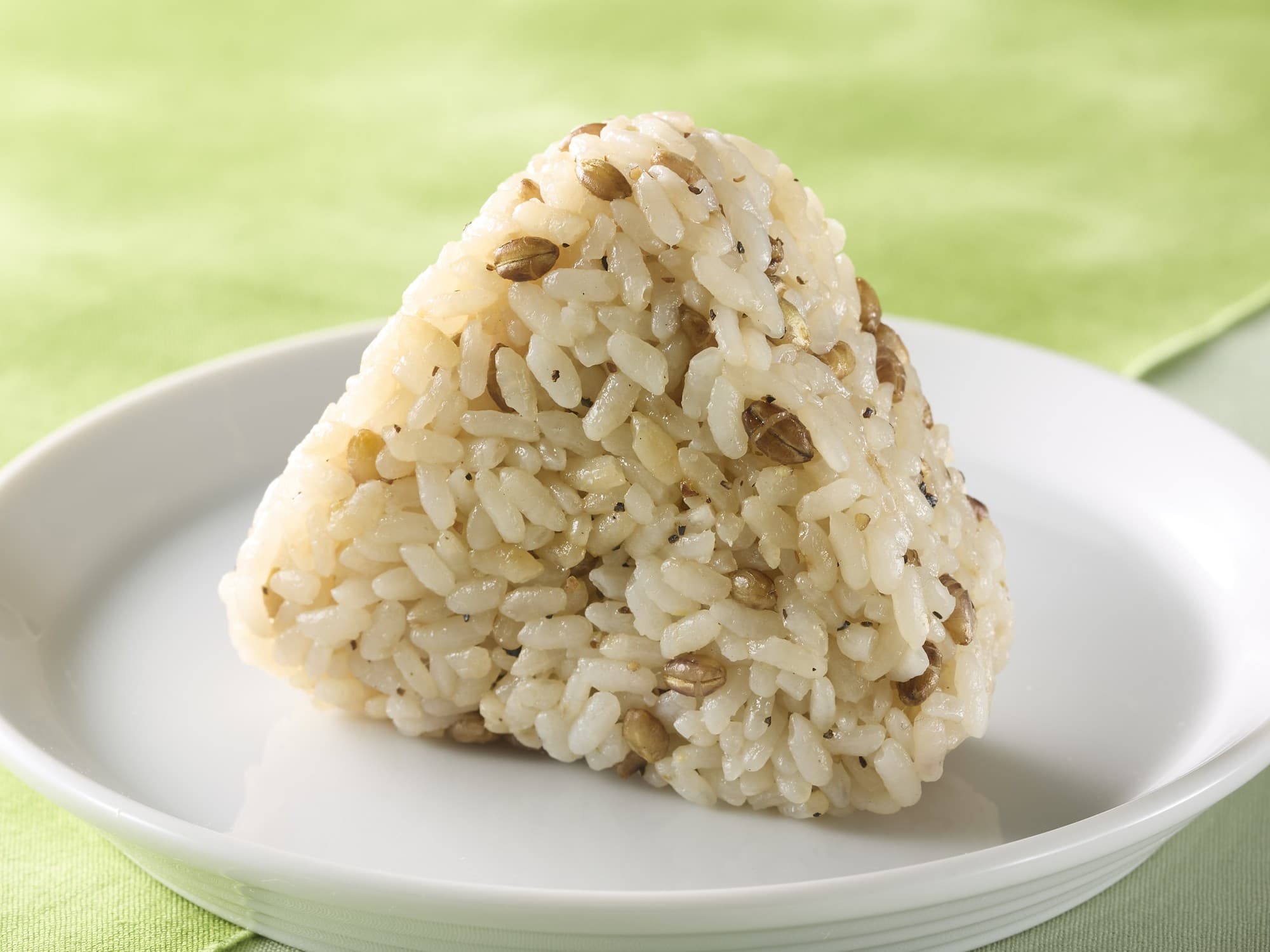 本体価格98円※1のおにぎり 「ガーリックペッパーライス」 6月10日(火)新発売!