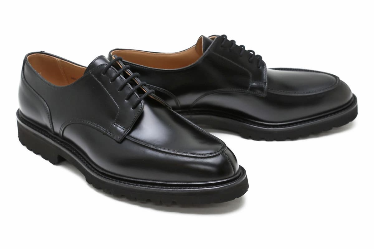 【22AW】「Crockett & Jones」×「Queen Classico」別注仕様商品発売中！トレンドのボリューム感溢れる足元を演出