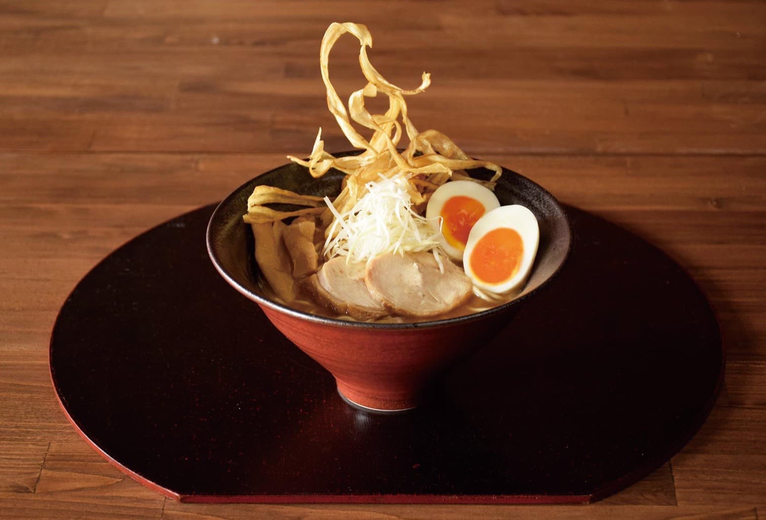 女性店主が営む路地裏の行列ラーメン店「祇園麺処むらじ」ネットショップ開店