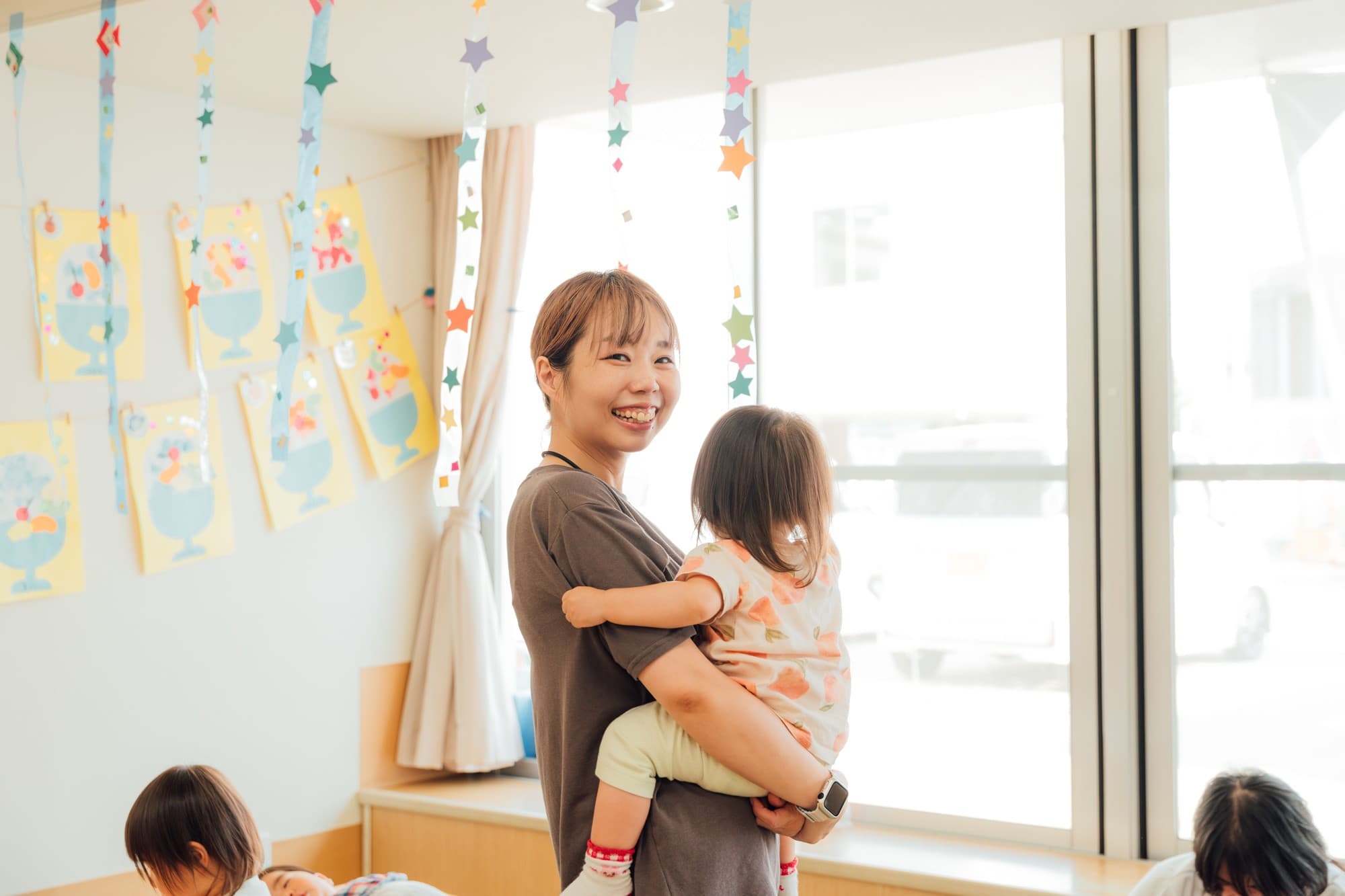 20年キャリアのナレーターが現役保育士に! 異色のダブルワーク事例を公開 ― ベルサンテの「VOICE」企画