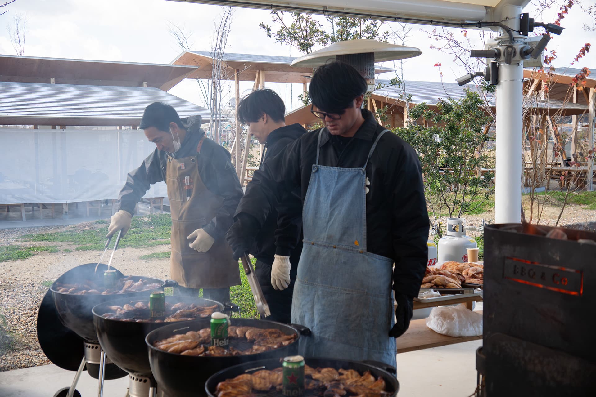 【BBQ＆Co】数量・期間限定で贅沢な熊肉BBQ体験！兵庫・明石のBBQ会社、希少なツキノワ熊の肉で高付加価値メニューを披露！