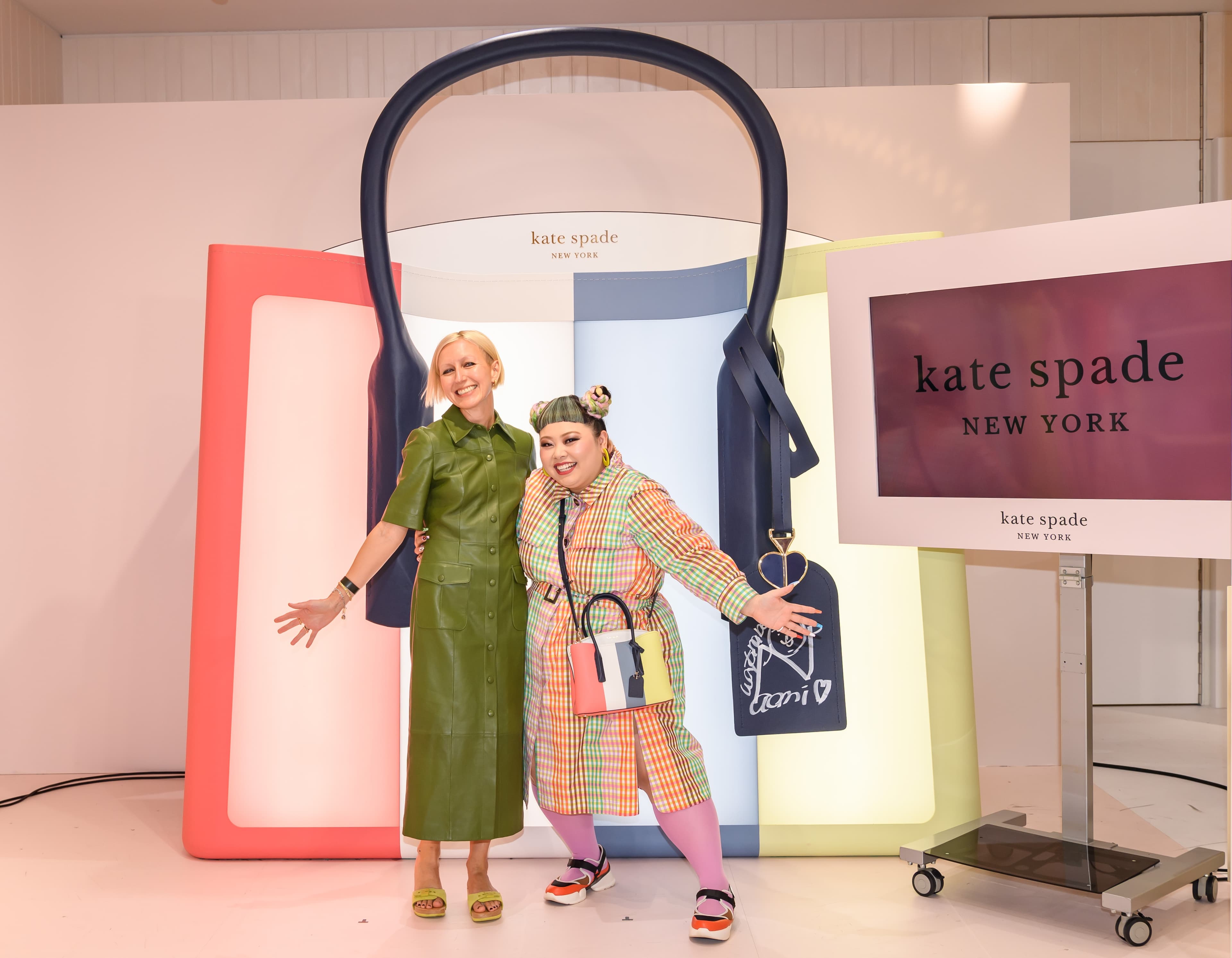 KATE SPADE NEW YORKは、渡辺 直美さんグローバルアンバサダー就任記念お披露目会を開催