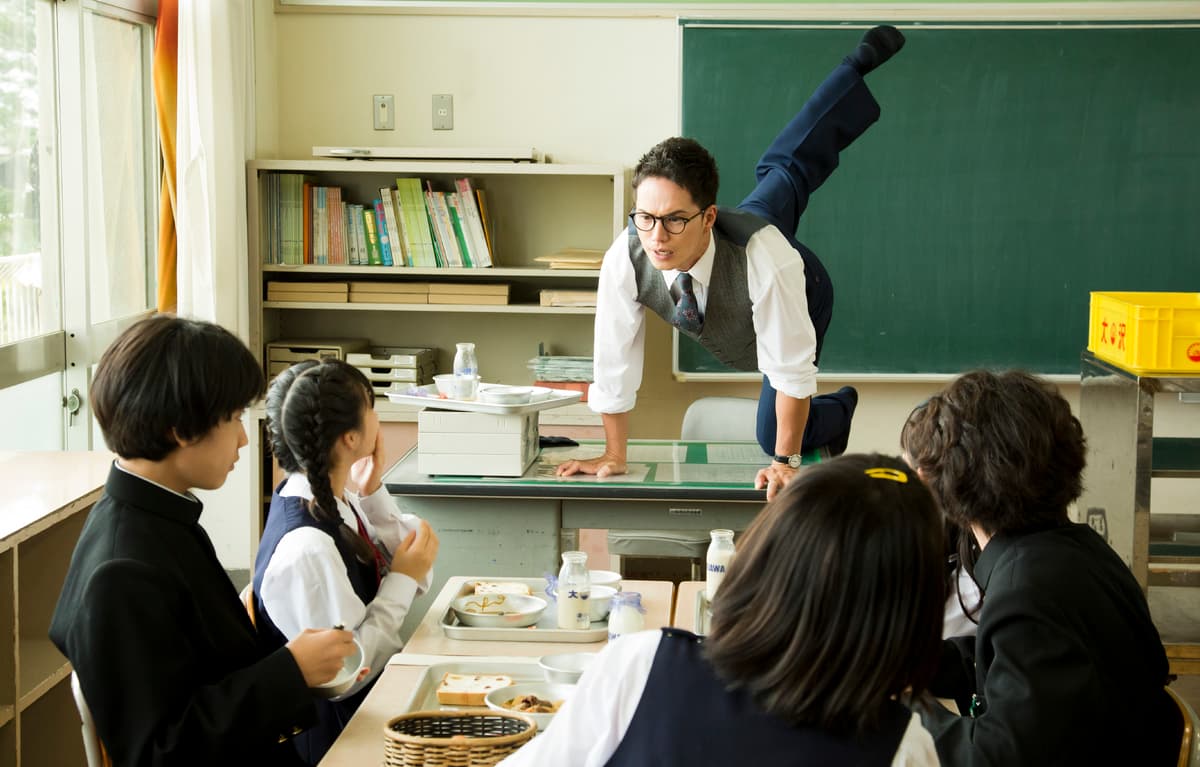 ＜続編ドラマ放送記念＞市原隼人主演、学園グルメコメディ「劇場版 おいしい給食 Final Battle」 9月25日（土）よる7時～BS12 トゥエルビで放送