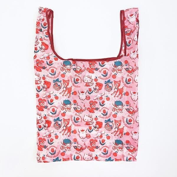 旅行時気分爆上げ間違いなし。サンリオ×SWIMMER(スイマー)レアコラボデザインをもって旅行を楽しみませんか?