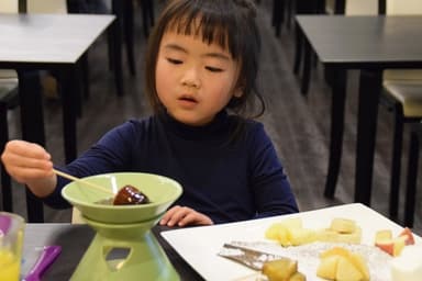 小学生の夕食コース「キッズコース」チョコレートフォンデュ付き(休暇村日光湯元)