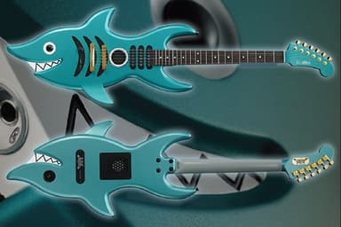 ONE PIECE　ブルック　SHARK GUITAR (2)