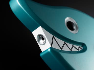 ONE PIECE　ブルック　SHARK GUITAR (5)