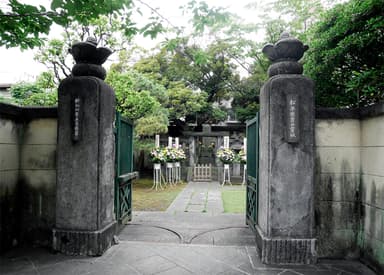 霊巖寺 松平定信公霊域