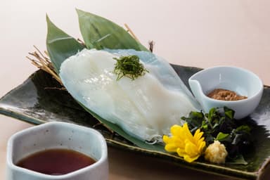 いかごろソースで食べる特選函館いかそーめん　780円(税抜)