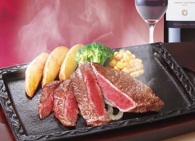 【赤身ステーキ】120g　1,280円（税抜）~