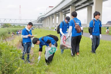 ゴミ拾い甲子園の様子1