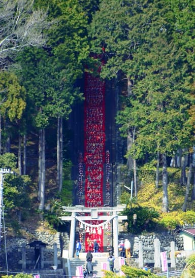 素盞鳴神社雛段飾り(1)