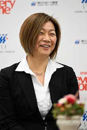 藤木 麻祐子氏