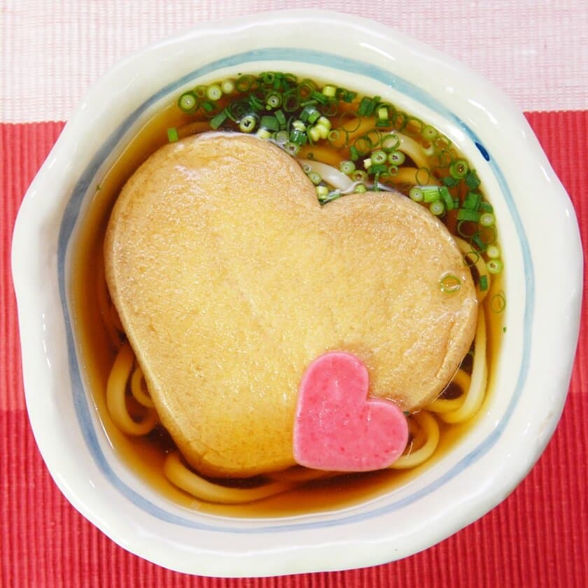 ＜元祖＞バレンタイン専用水沢うどん　
ハート型“おあげ”で大人気の『LOVEきつね』が東京進出！
～いよいよ東京駅・銀座でも販売開始！～