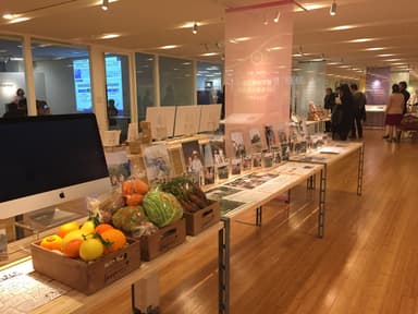 「地域×デザイン展」展示会場の様子