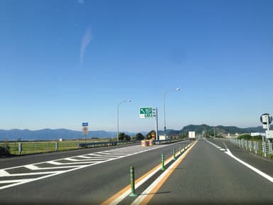 高速・有料・一般道路を走行