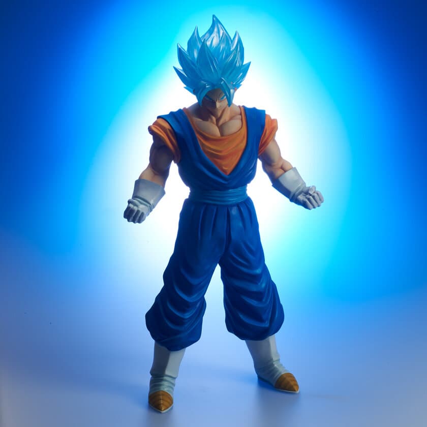 ドラゴンボール超 “未来”トランクス編の
最強戦士「SSGSSベジット」が全高45cmサイズで登場