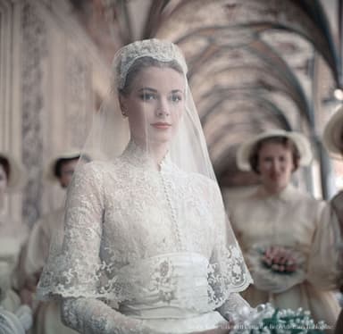 ウエディング直前のグレース　Grace Kelly (c)Howell Conant／Bob Adelman Books&#44; Inc.