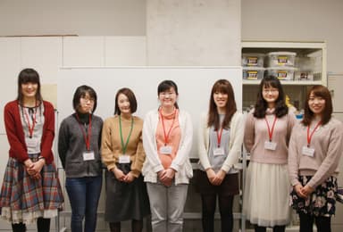 講師を務めた“工学女子を育てよう！プロジェクト”女子学生7名