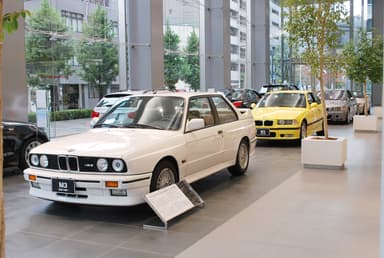 BMW Osaka 新梅田支店(2)