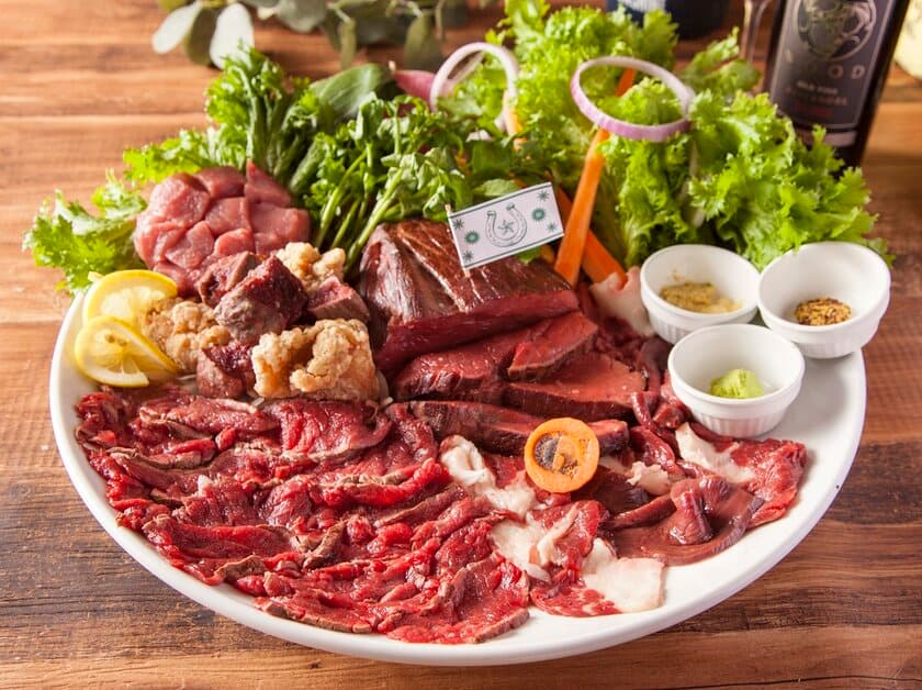 馬肉“2ポンド”が2,900円！？5月29日から提供　
飯田橋の「馬肉バル ジーワン」が『肉の日』をリニューアル