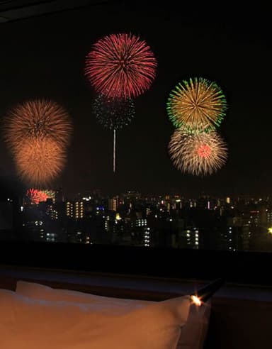 客室からご覧いただける花火（イメージ）