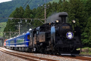 SL「大樹」(C11形207号機)提供：東武鉄道