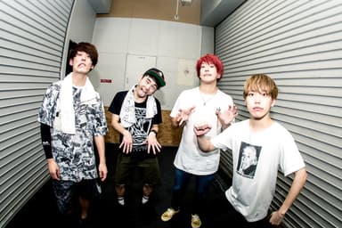 04 Limited Sazabys