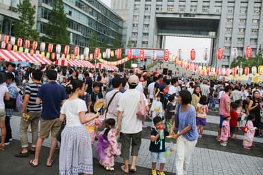 納涼祭の様子(日中)