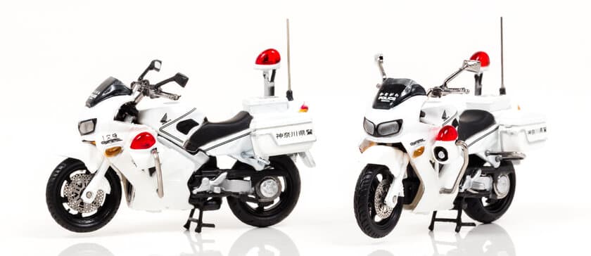 白バイの名機 ホンダ VFR800Pの神奈川県警察仕様が
1/43スケールで登場！8月3日予約受付開始