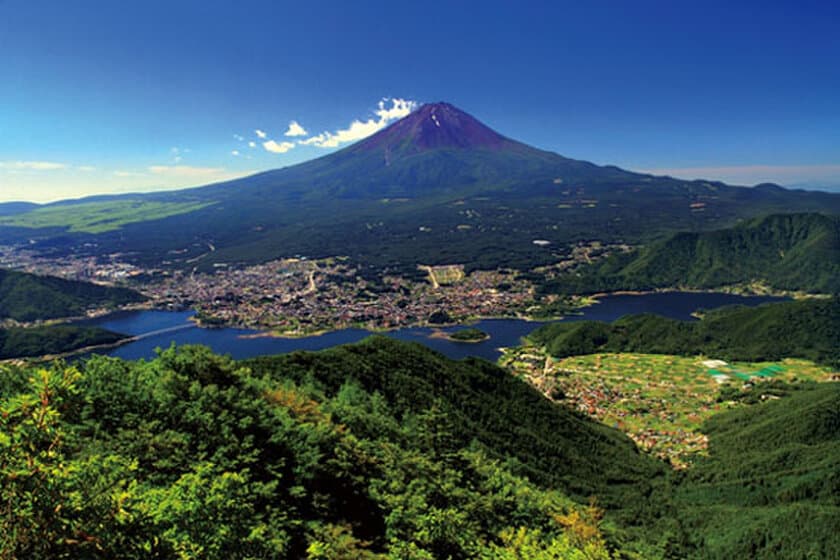 日本の「山の名前」検索数、年間ベスト10を阪急交通社が発表。
初心者でも登りやすく絶景な山々がランクイン！
～「山の日」関連調査～