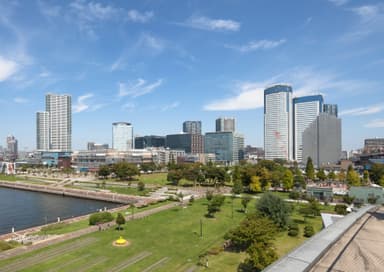 24&#44;300平方メートルの広大な豊洲公園